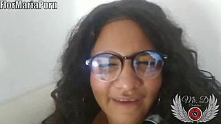 Penelope Olsen Enjoys A Relaxing Homemade Session With Toys