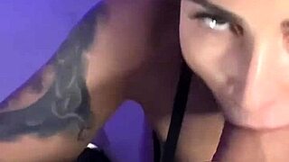 Hey, blondes and brunettes fucking and swallowing my monster cock 😏