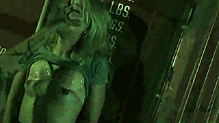 Teen webcam action with Poor Goldie's hardcore scenes and ass shaking