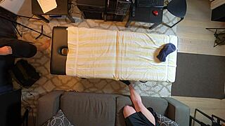 Gigi Breeze Massage Top 1!