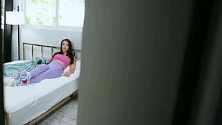 Tony Rubino and Mandy Waters in a chore scene