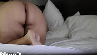 Blonde BBW Sucking Dick While Ass Up in Homemade Clip