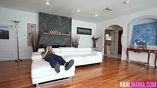 Sedona Reign takes anal from Elias Cash