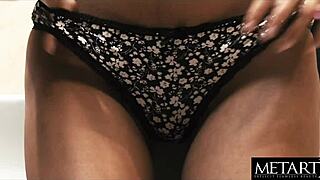 Wow, see this sexy Asian babe finger herself in bathroom! 🔥