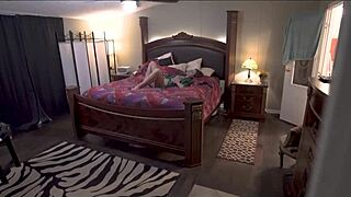 uh, i can’t stop starin’ at step mom Helena Price while she rides!