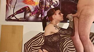 Pregnant and horny, I crave big cocks and cumshots