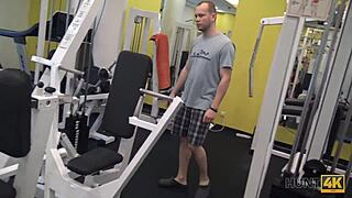 hey, would you trade your trimmed vagina for cash at the gym?