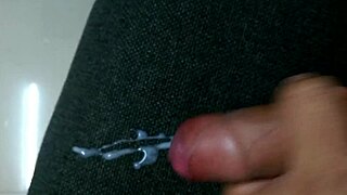 Vietnamese Guy Enjoys Solo Play in Steamy Asian Clip