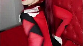Colombian hunk harley quinn masturbates and submits to a guy in a roleplay video