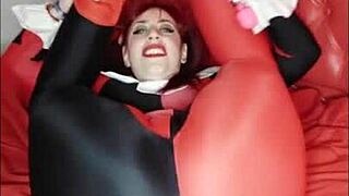 Colombian hunk harley quinn masturbates and submits to a guy in a roleplay video