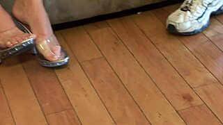 Girl-Next-Door Gets Hardcore Fuck From Older Guy On Sofa With Blowjob And Facial.