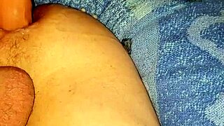 What’s up with this soloboy teasing himself using a dildo on webcam?