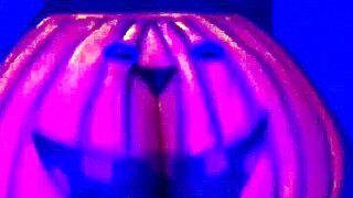 twerking the pumpkin with big ass couple 😘