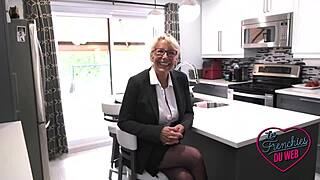 Bianca, this curvy Quebecoise milf, rocks lingerie like a total pro.