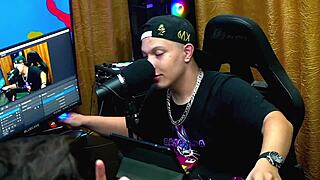 O MARIDO DEIXOU O RUAN ENCHER O RABÃO DELA DE TAPA AINDA OS DOIS ABRIU PRA MOSTRAR O CUZINHO DELA - HAVENA CEP COMPLETO NO SHEER RED