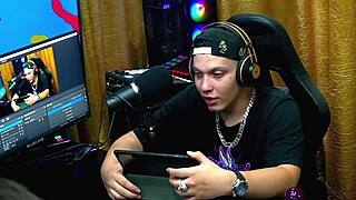 O MARIDO DEIXOU O RUAN ENCHER O RABÃO DELA DE TAPA AINDA OS DOIS ABRIU PRA MOSTRAR O CUZINHO DELA - HAVENA CEP COMPLETO NO SHEER RED