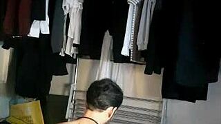 follando con pakis delivers raw anal action with music