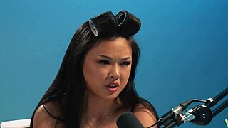 Watch Lulu Chu reach intense orgasm with Hitachi in close-up casting