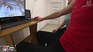 Brunette deepthroats her boyfriend's monster cock while he plays Crossout game 😏