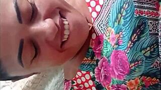 Cum in mouth: Amateur blowjob and pussy fingering