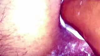 recebendo mão no cu com fisting anal selvagem em público outdoor