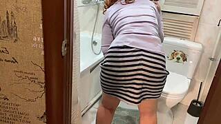 Mature Stepmom Craved Sex Forever and Took Dick in Tight Ass! 😘