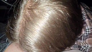 A married slut sneaks a deepthroat on taxi driver's cock.