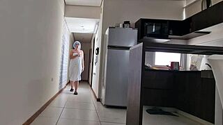 got lucky banging the pizza delivery guy last night