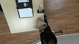 mandy muse deepthroating and gagging on cock 😈