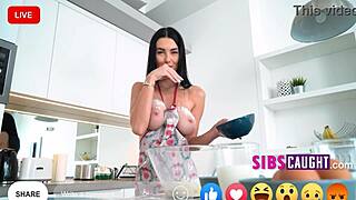 Wow! Nude baking turns into bareback fun with step family