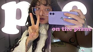 Look how i pee on my trip to europe i was on the plane