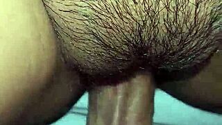 Veredlatina couple enjoys intimate wet moments