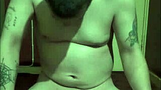 Bisexual Mark Wright gulps piss in raw homemade collection clip.