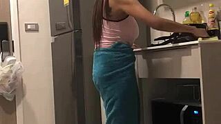 泰国巨乳冒险 性感亚洲大奶浪荡