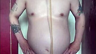 Bisexual Mark Wright gulps piss in raw homemade collection clip.