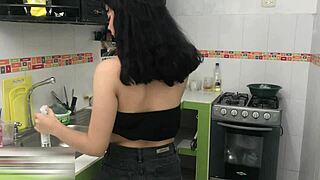 hermanastra cachonda loves riding her hermanastro's cock and cumming in mouth