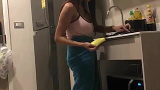 泰国巨乳冒险 性感亚洲大奶浪荡