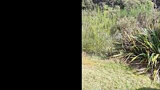 Trashy kiwi milf pisses roadside, traffic watching