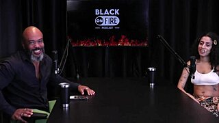 I love curvy women and stay single while craving anal with mom's vibrator - bibi hourani