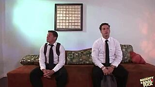 her big natural tits got two guys so horny they double penetrated her