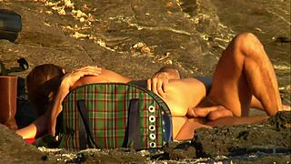 mature couple fucks on the beach 😍