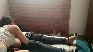 Hot Jovencita Masturbates Me and Sucks Out Everything!