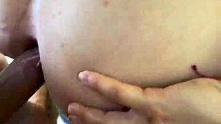 Ella Lowers Jeans for Outdoor Rough Creampie