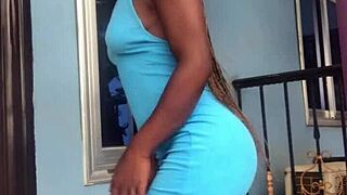 crazy bitch twerking on balcony feels wild