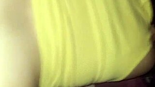 se mira bien rica en 4, flaunting that fat big ass and chubby curves?