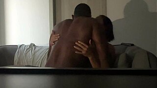 I have an orgasm while they eat my pussy -amateur couple- nysdel