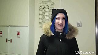 I picked up a cute girl on the street for a quick hotel stay