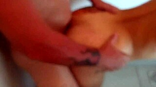 sex in the bath with latina without condom