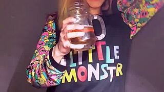 Bonneyuwu, you playing with that dildo and teddy in pajamas?