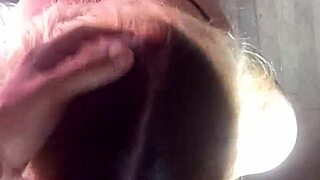 Early morning, she craves cum in mouth 😏